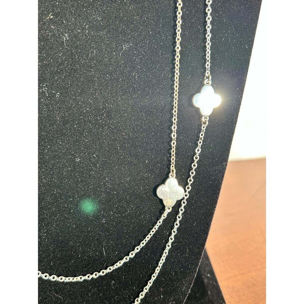 Silver Tone Double Strand Long Station Necklace Dainty Clover Motifs 41 Inch - Picture 5 of 5